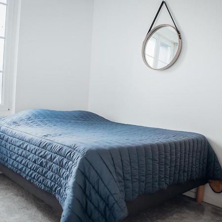 Ernée Appartement Neuf, Moderne Et Confortable! מראה חיצוני תמונה